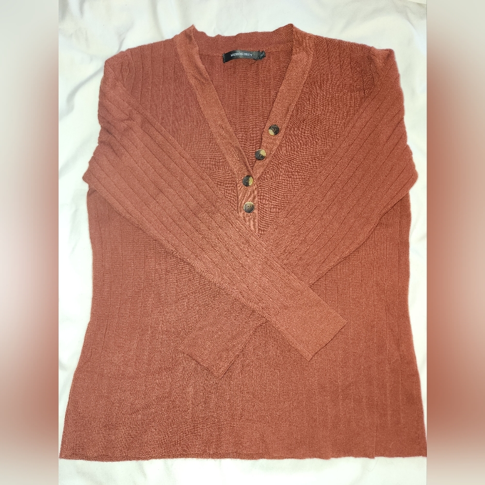 Women's cardigan in rust